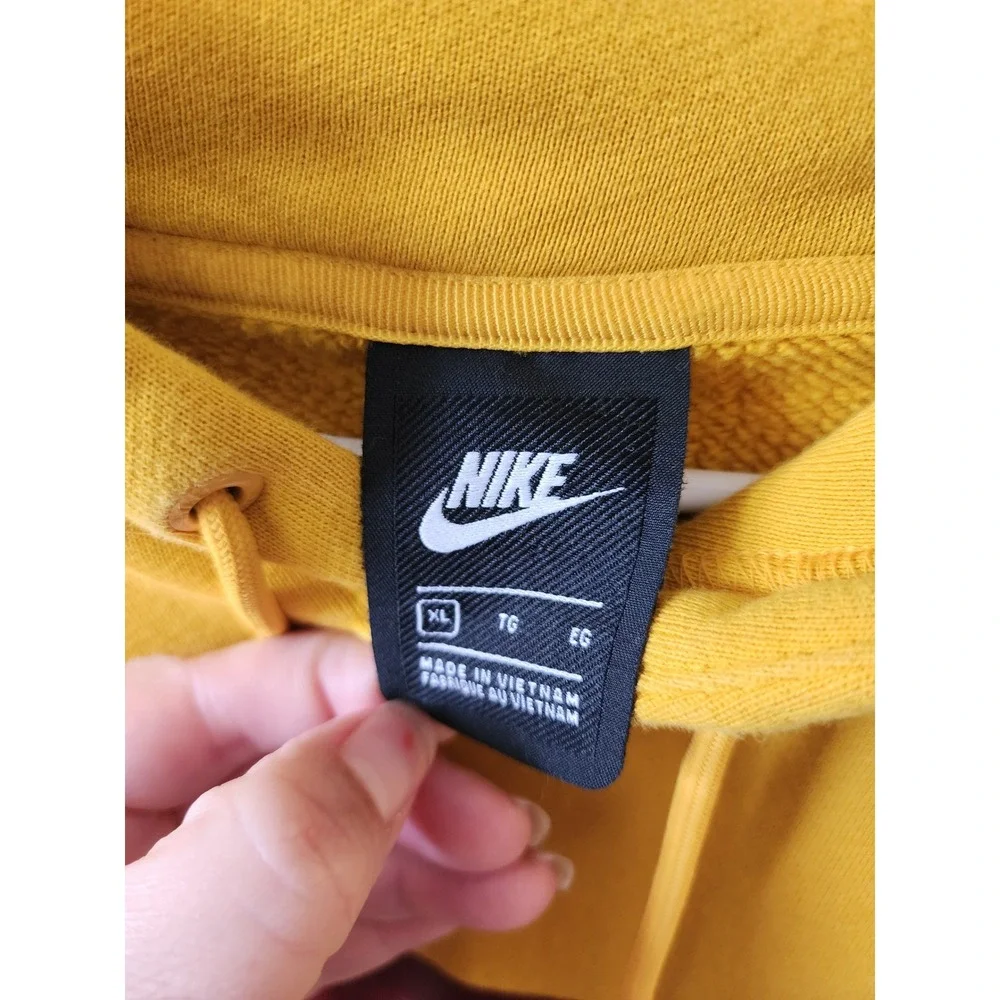 Nike Hoodie Mustard Yellow Burgundy Big Swoosh Pullover Hoodie – Men's XL